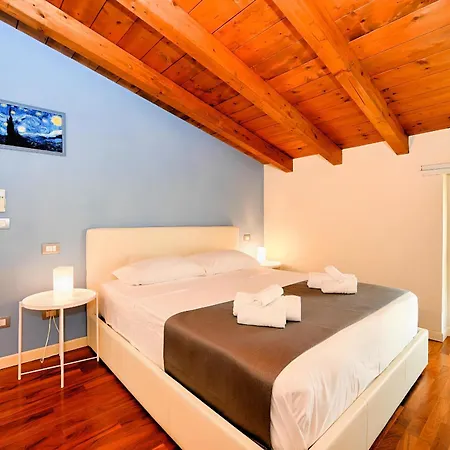 Desenzanoloft Desenzanoloft Official Partner Marriott Homes & - Surfing On The * Desenzano del Garda