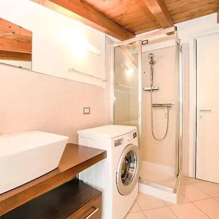 Desenzanoloft Desenzanoloft Official Partner Marriott Homes & - Surfing On The